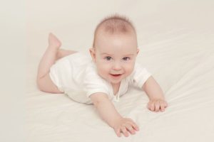 Nên thay bỉm Binky cho bé sau mỗi 3-4 tiếng